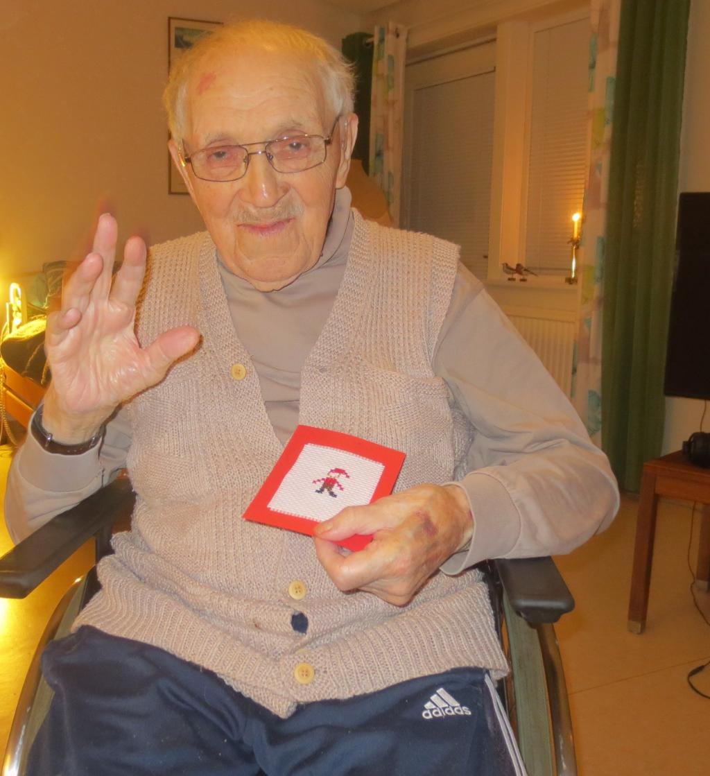 Broderade julkort till Helenagården Götene kommun